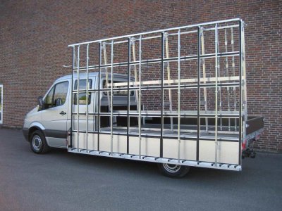 21-flatbedtruck-glassrack.jpg